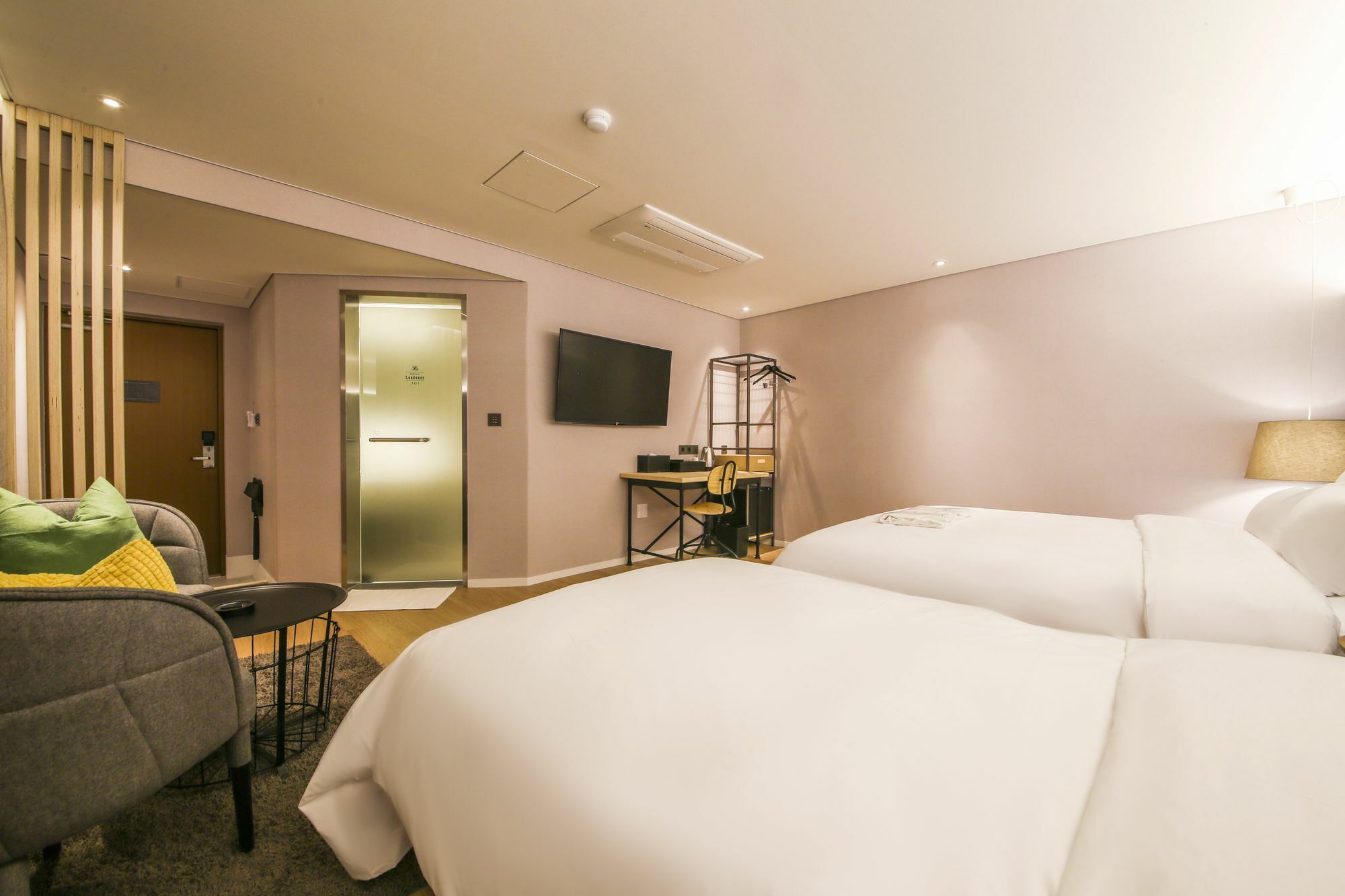 Hotel Londoner Hwamyeong Busan Exteriör bild