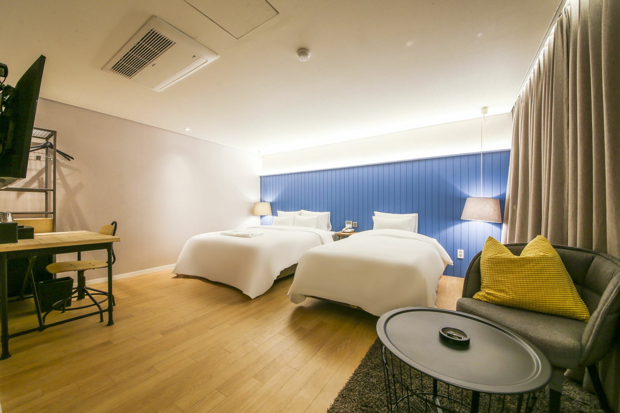 Hotel Londoner Hwamyeong Busan Exteriör bild