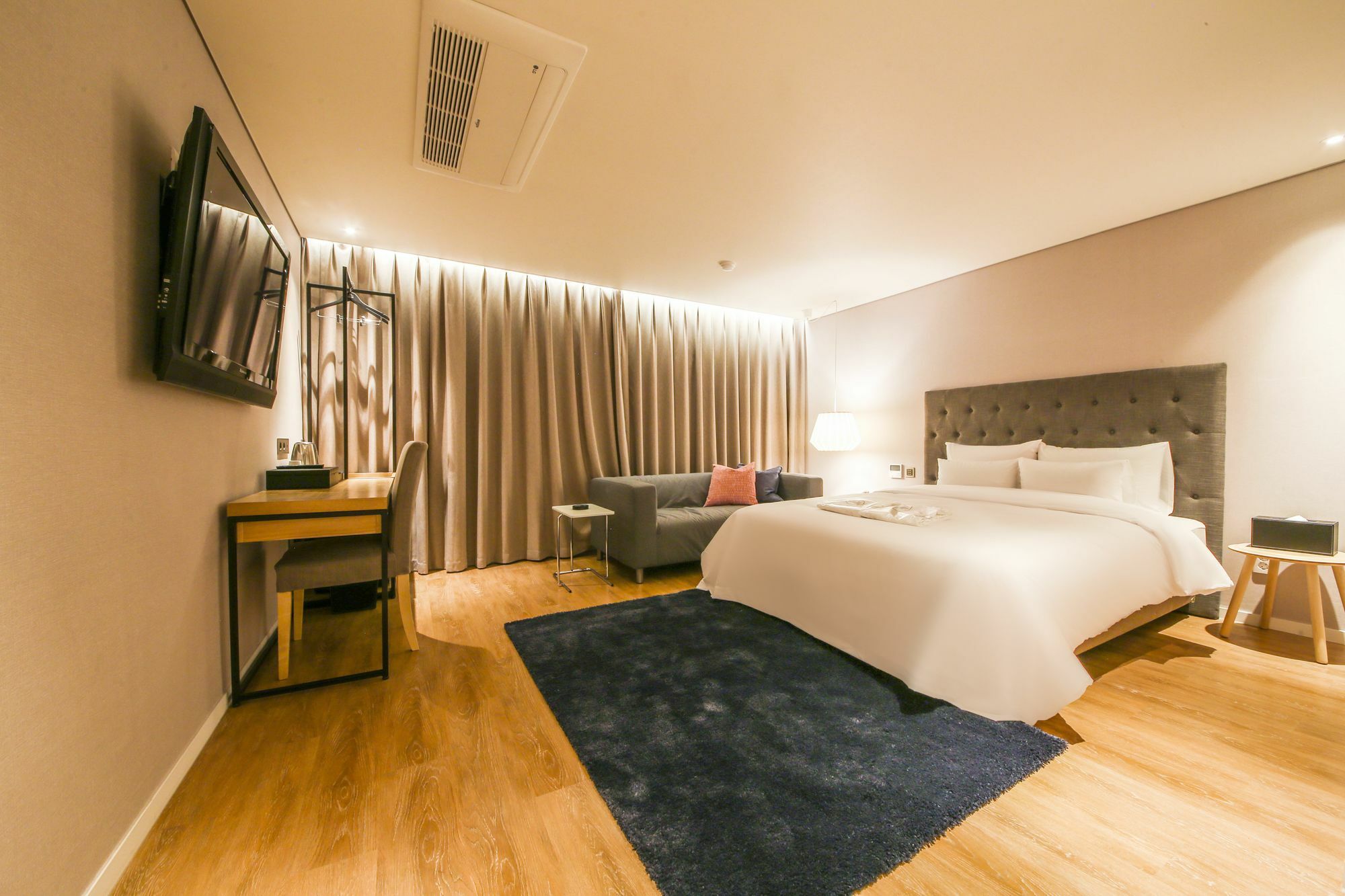 Hotel Londoner Hwamyeong Busan Exteriör bild