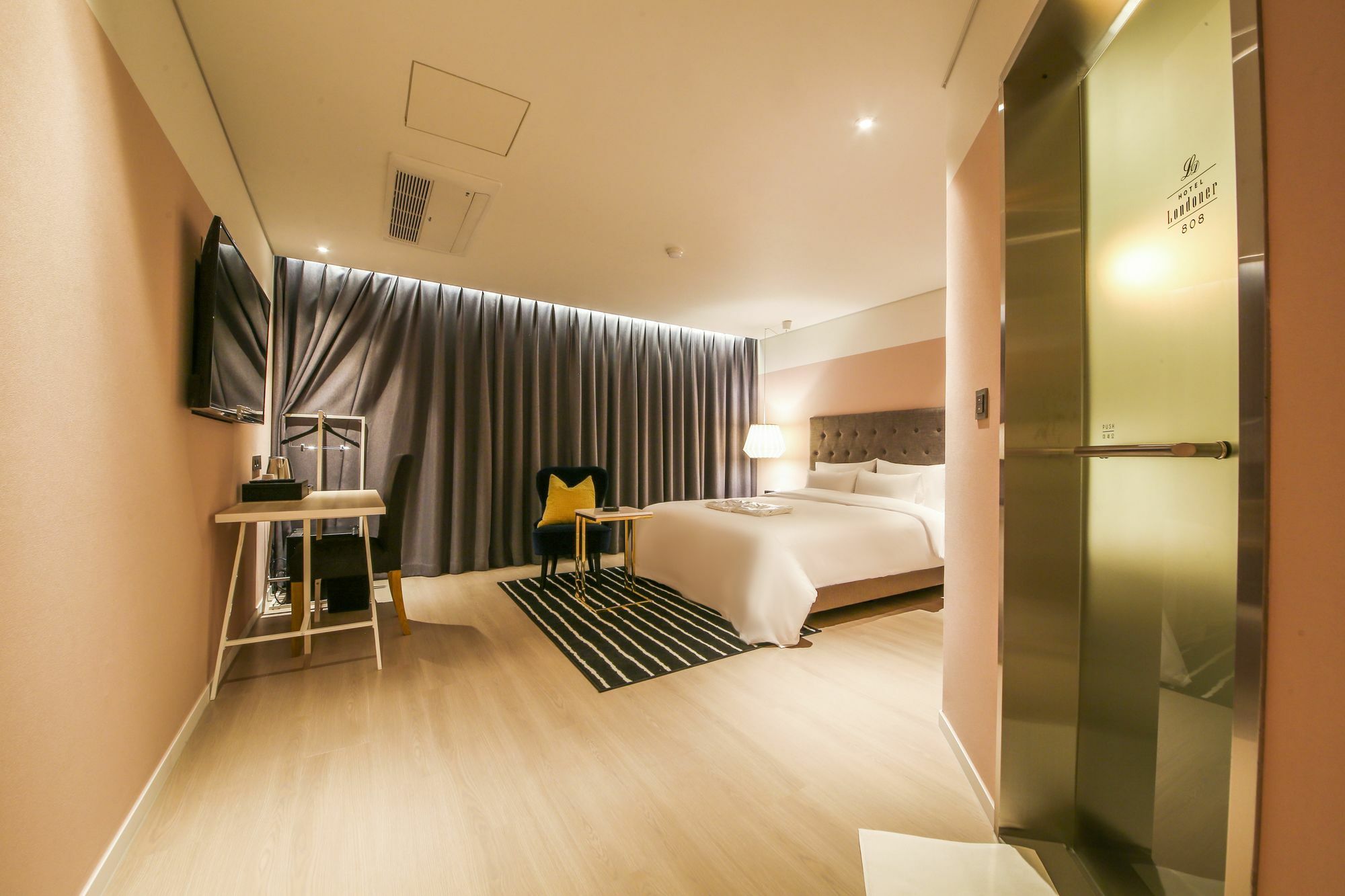 Hotel Londoner Hwamyeong Busan Exteriör bild